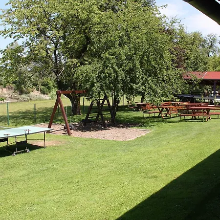 Pri Peclju 3* Podgrad (Osrednjeslovenska)