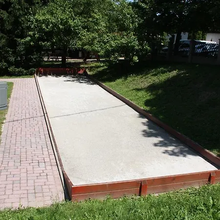 Pri Peclju 3* Podgrad (Osrednjeslovenska)