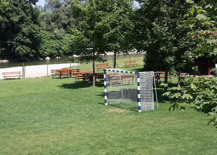 Pri Peclju 3* Podgrad (Osrednjeslovenska)