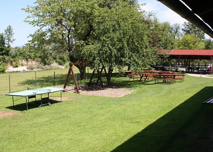 Pri Peclju 3* Podgrad (Osrednjeslovenska)